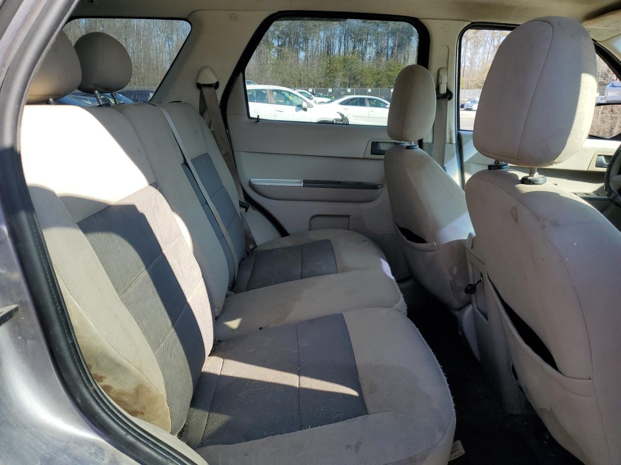 2008 Ford Escape - Image 11