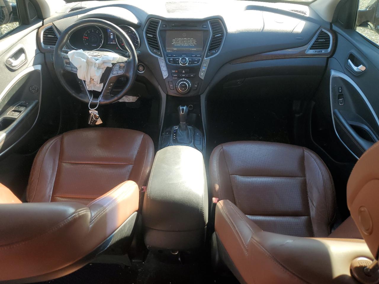 2013 Hyundai Santa Fe - Image 8