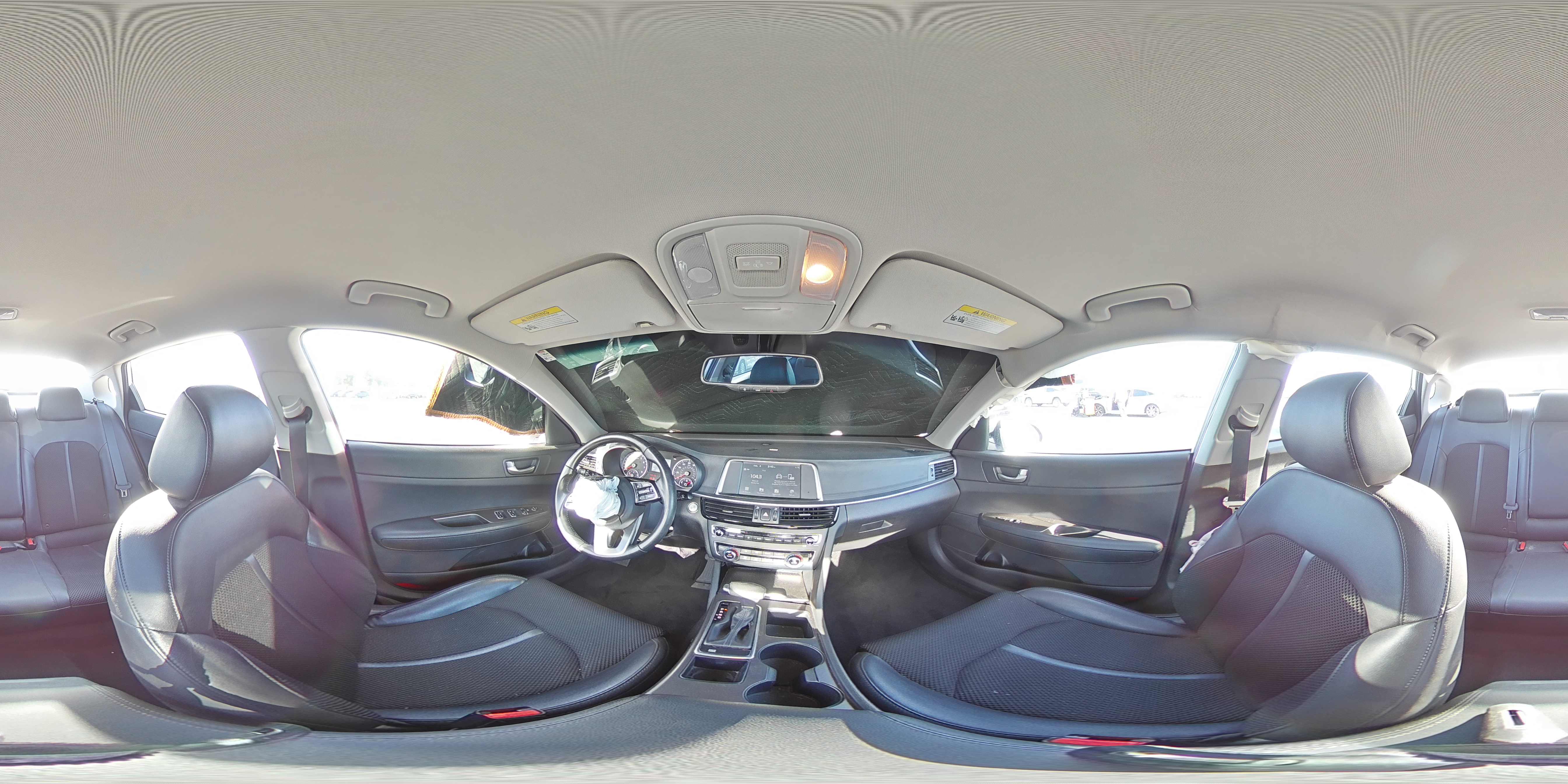 2019 Kia Optima - Image 12