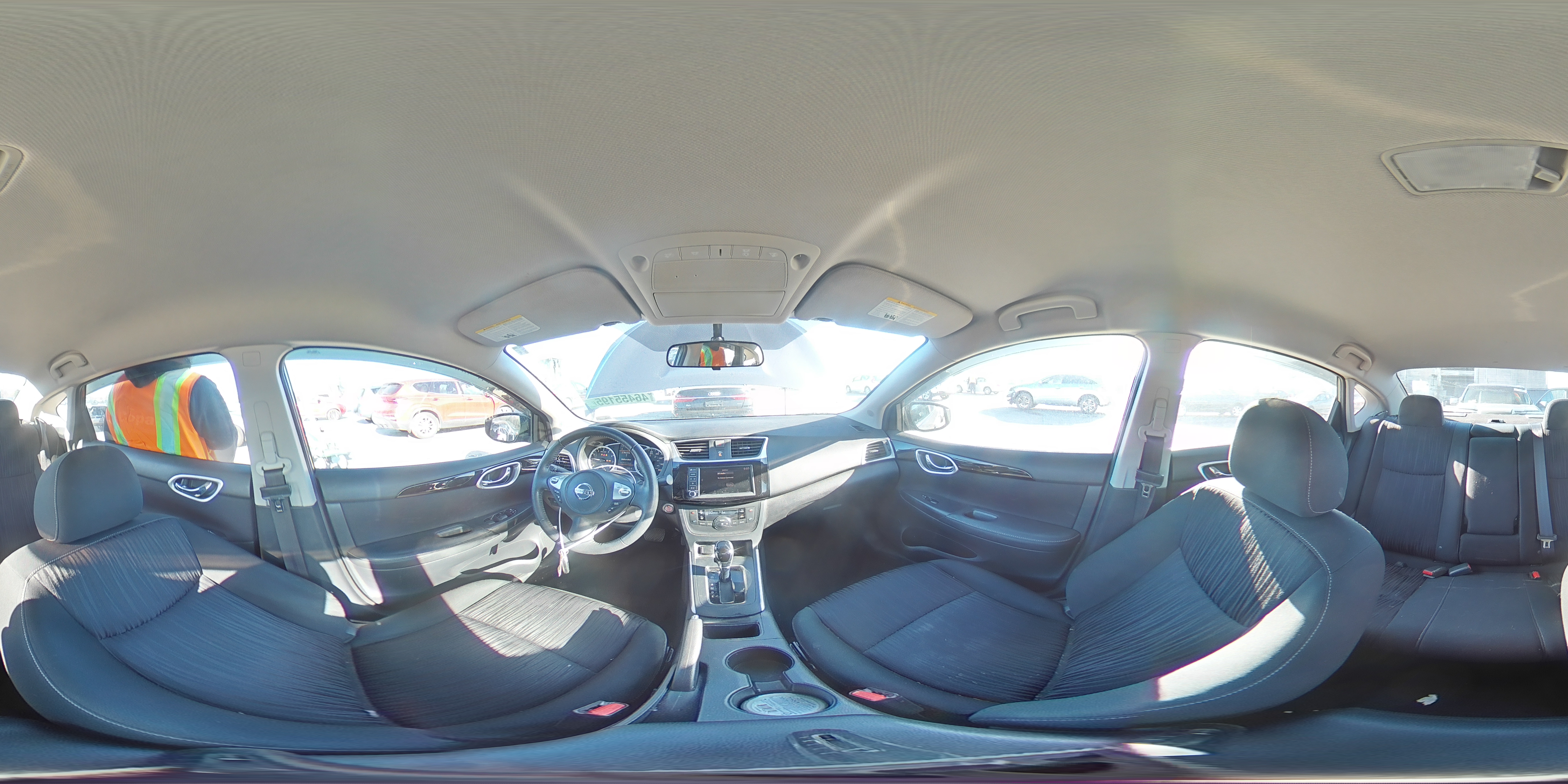 2019 Nissan Sentra - Image 13