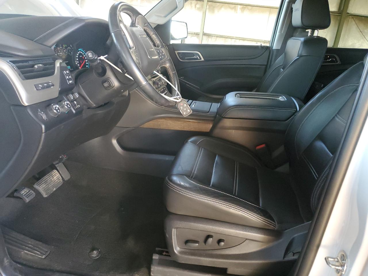 2018 GMC Yukon - Image 7
