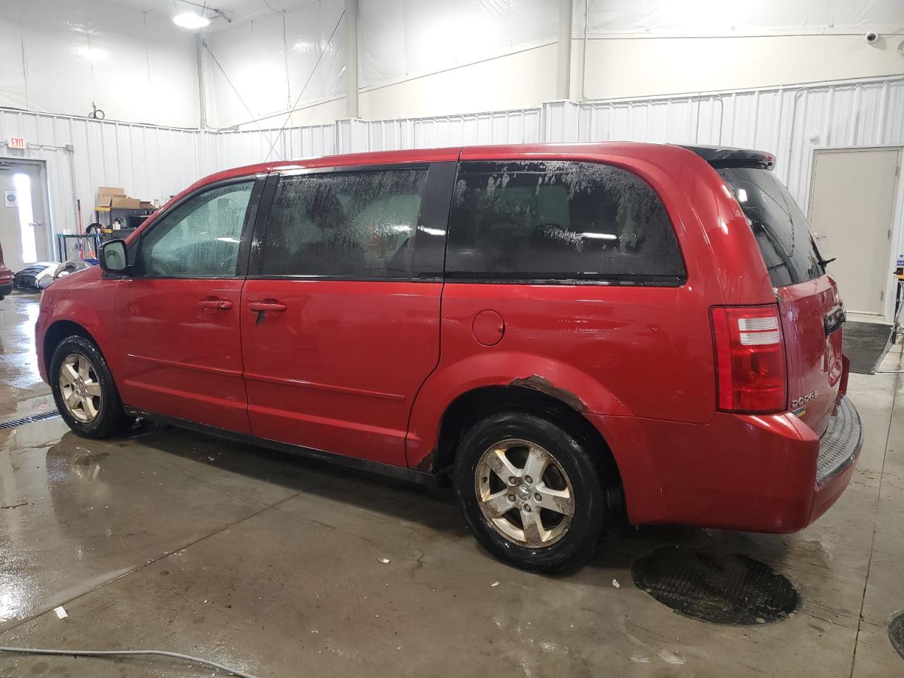 2009 Dodge Caravan - Image 2