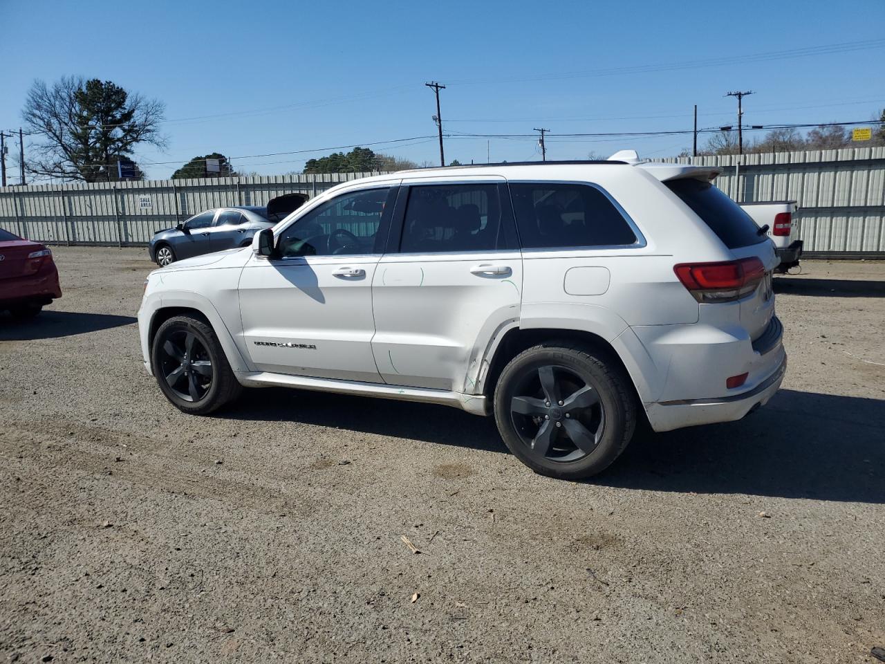 2015 Jeep Grand Cherokee - Image 2