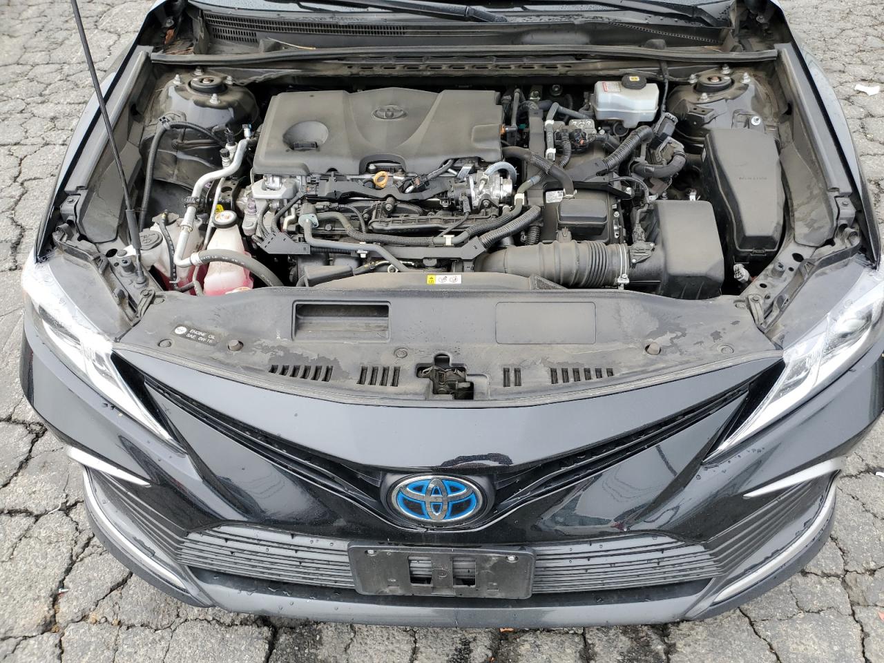 2022 Toyota Camry - Image 11