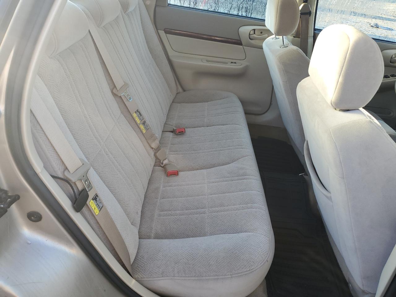 2002 Chevrolet Impala - Image 10