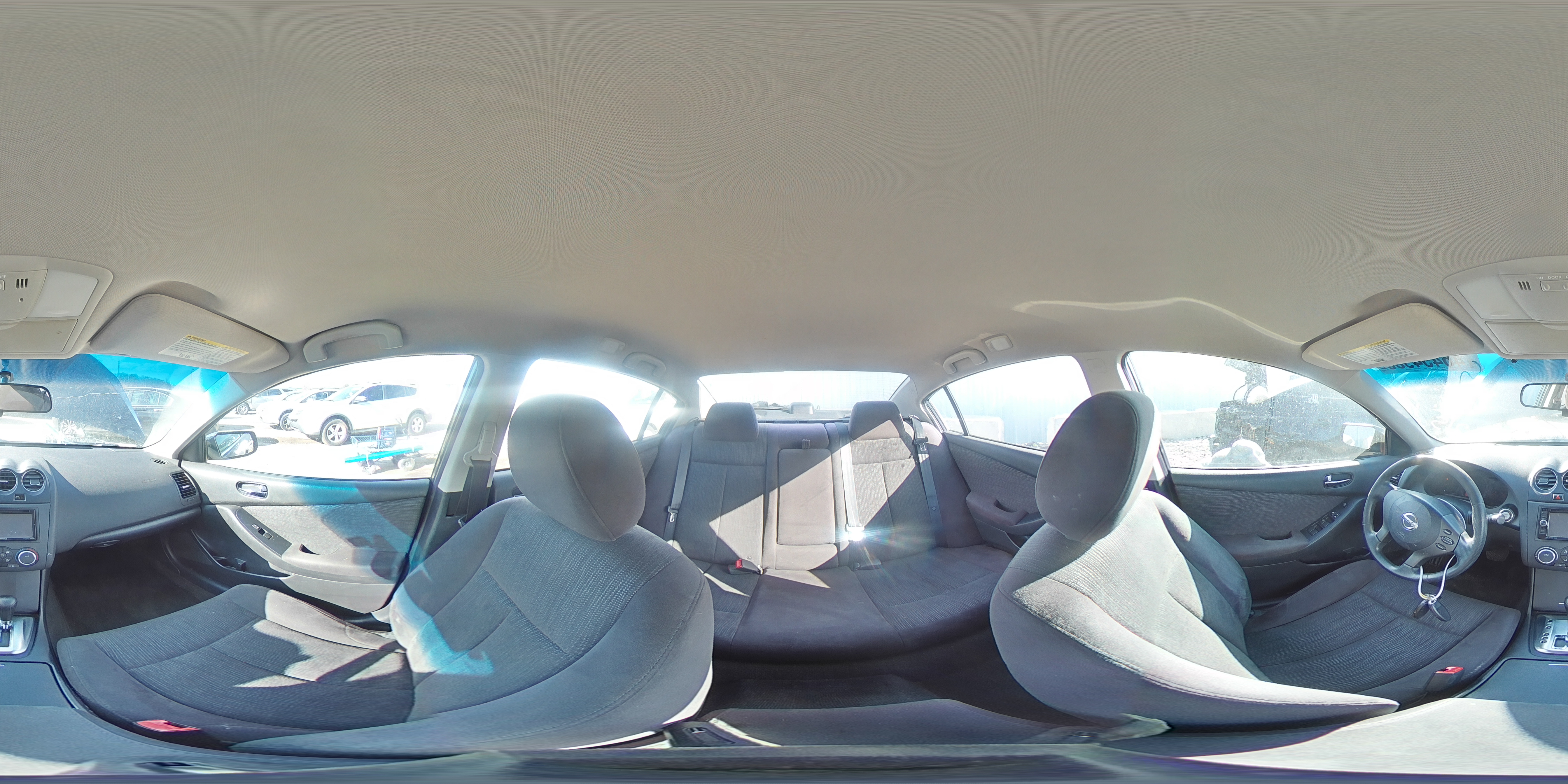 2012 Nissan Altima - Image 14