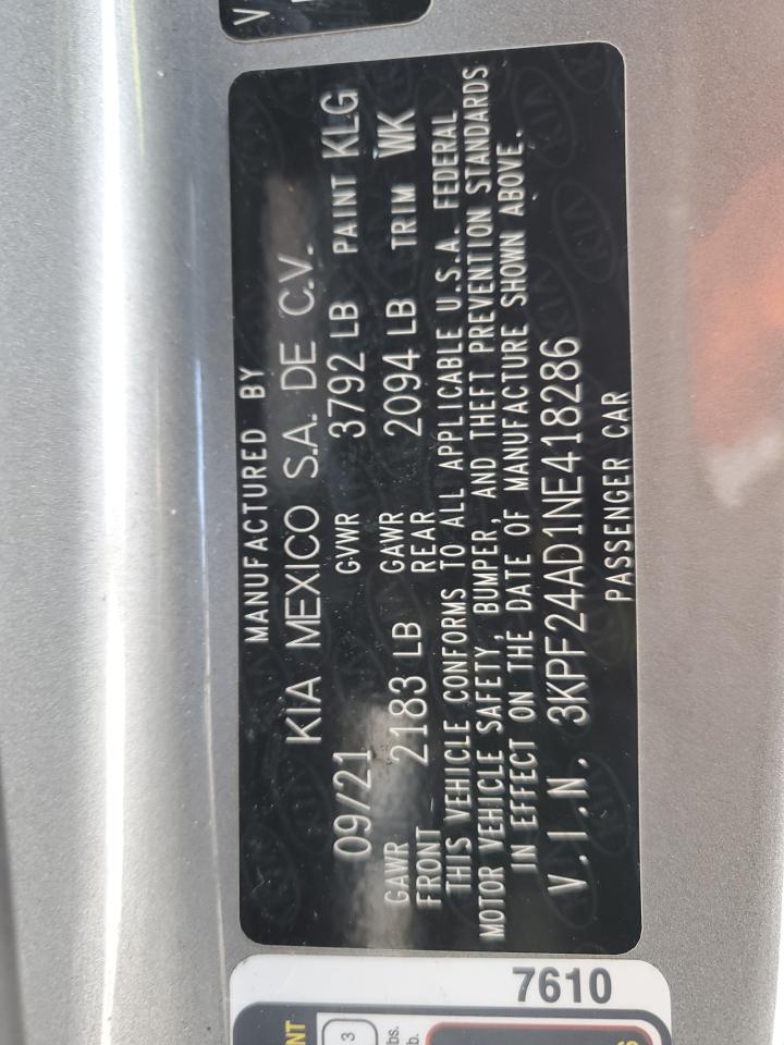 2022 Kia Forte - Image 12