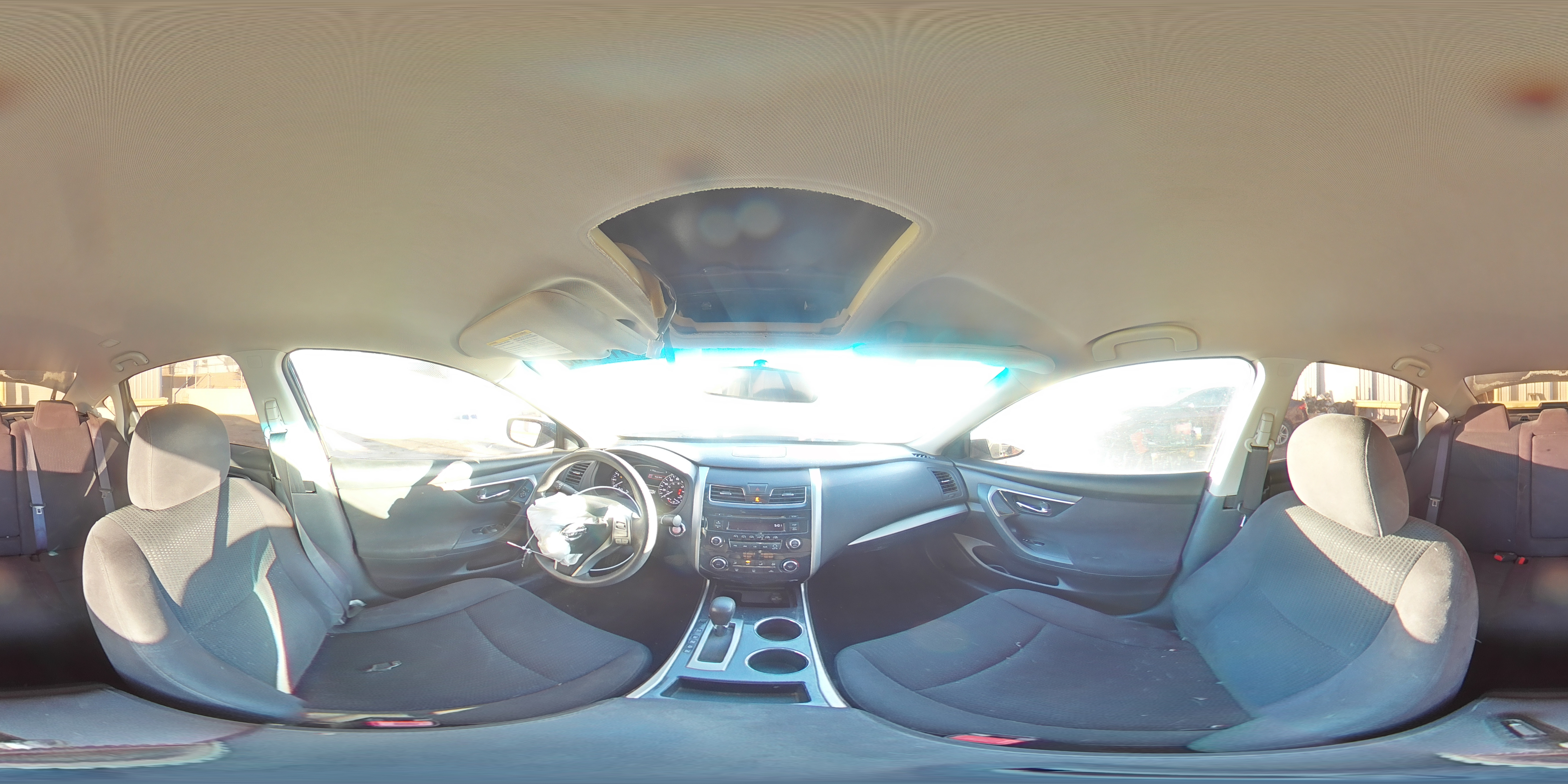 2014 Nissan Altima - Image 13