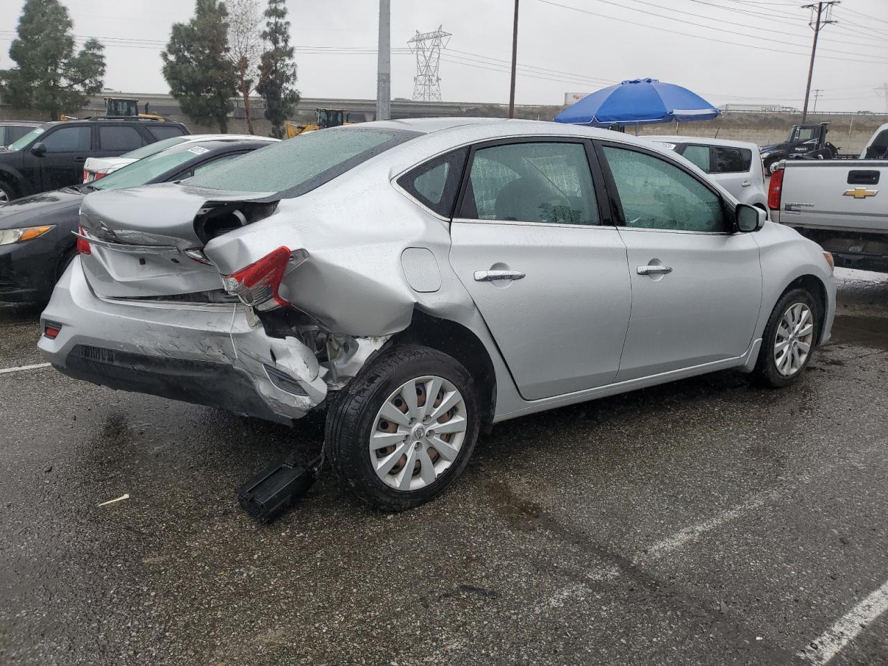 2017 Nissan Sentra - Image 3