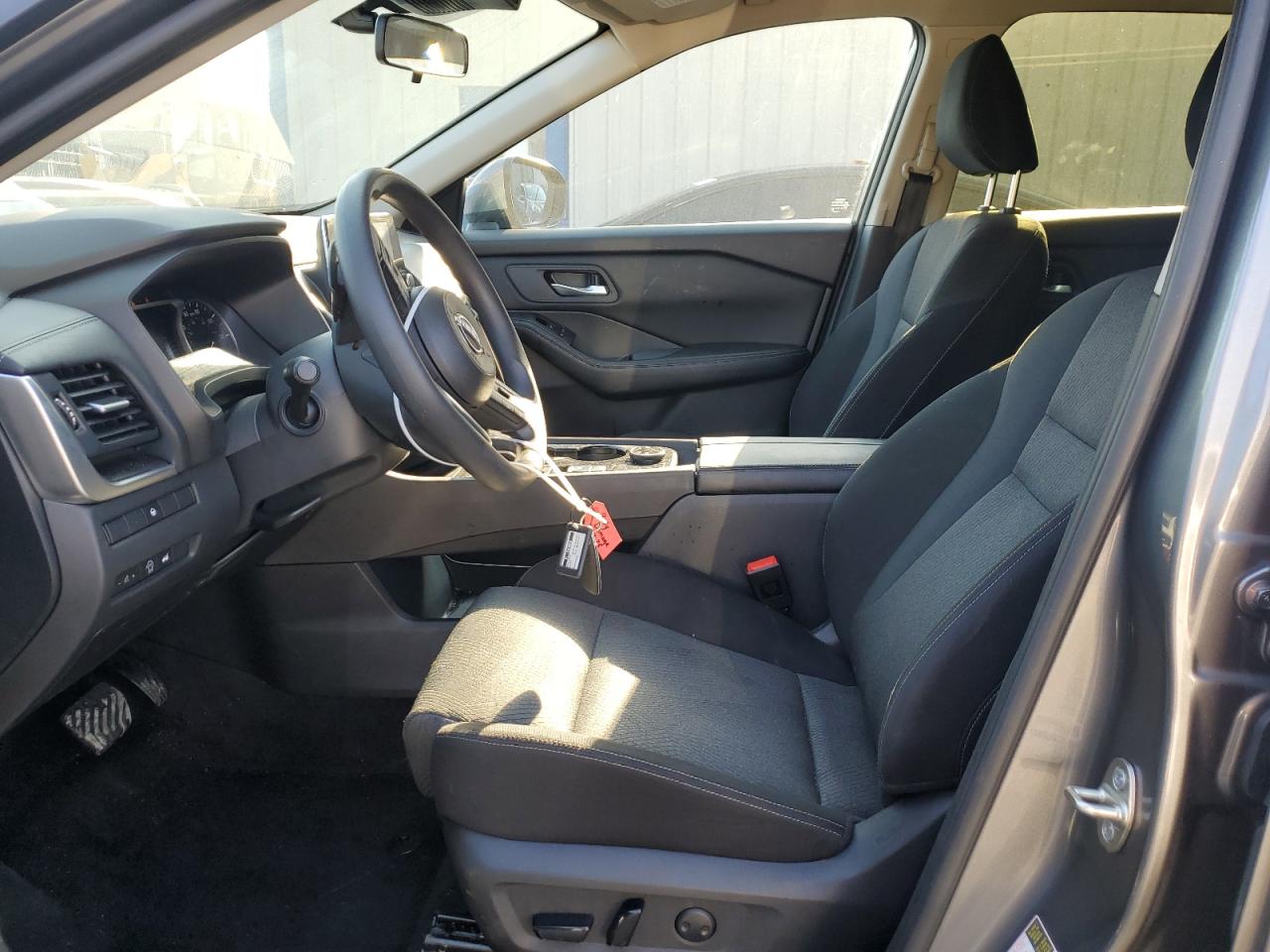 2024 Nissan Rogue - Image 7