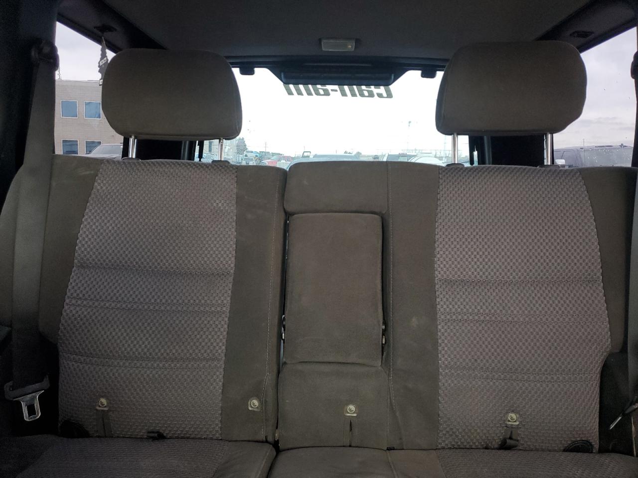 2004 Nissan Pathfinder - Image 10