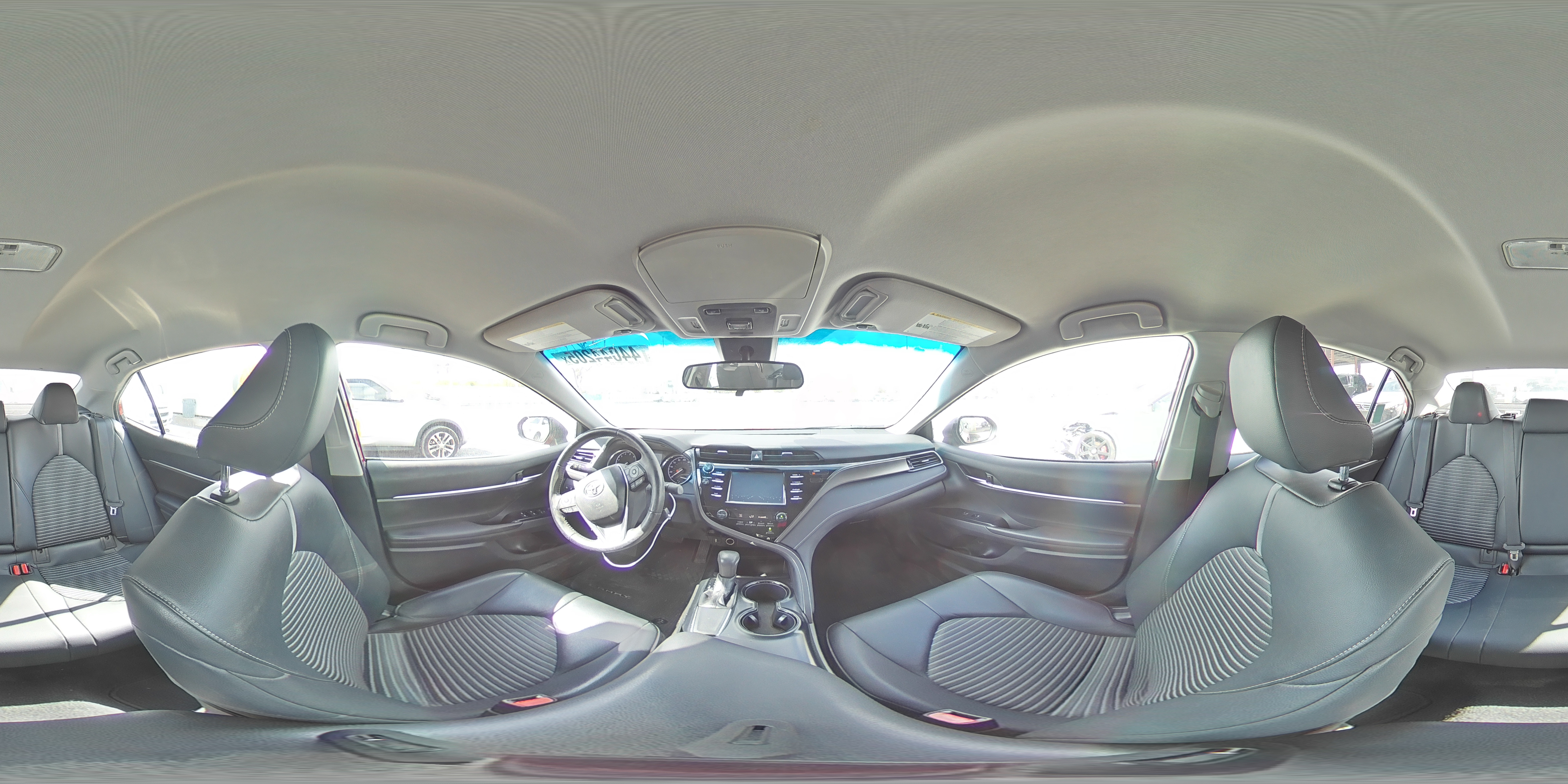 2019 Toyota Camry - Image 14