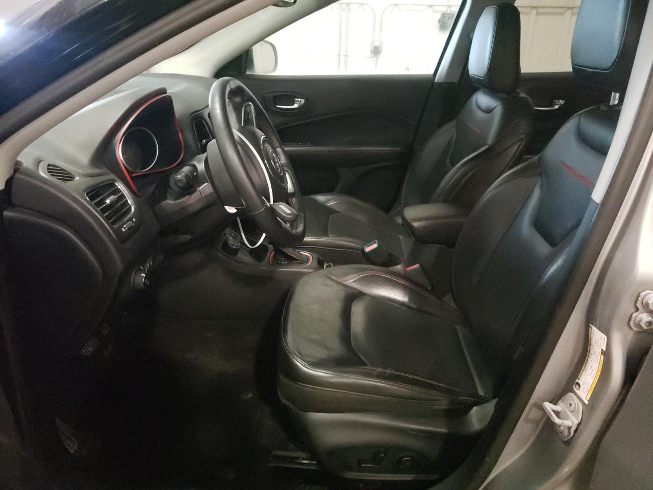 2018 Jeep Compass - Image 7