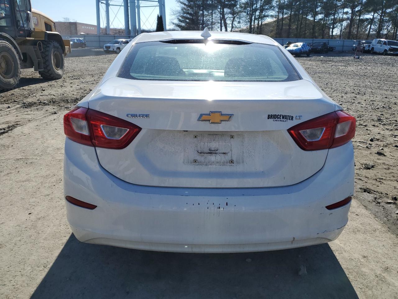 2017 Chevrolet Cruze - Image 6