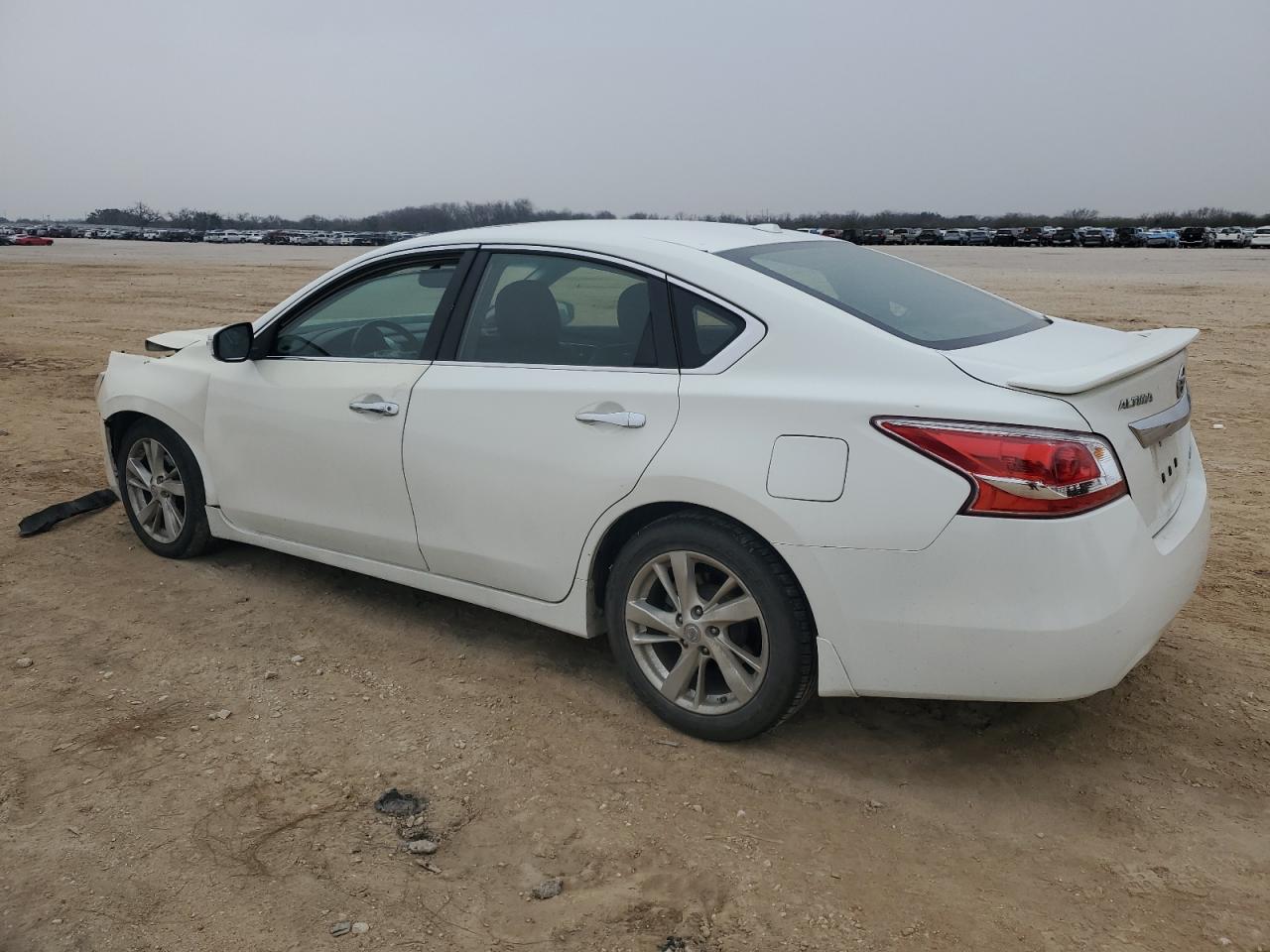 2013 Nissan Altima - Image 2