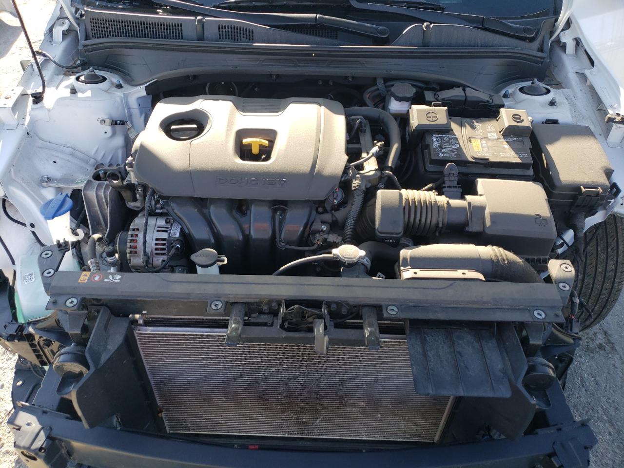 2024 Kia Forte - Image 13