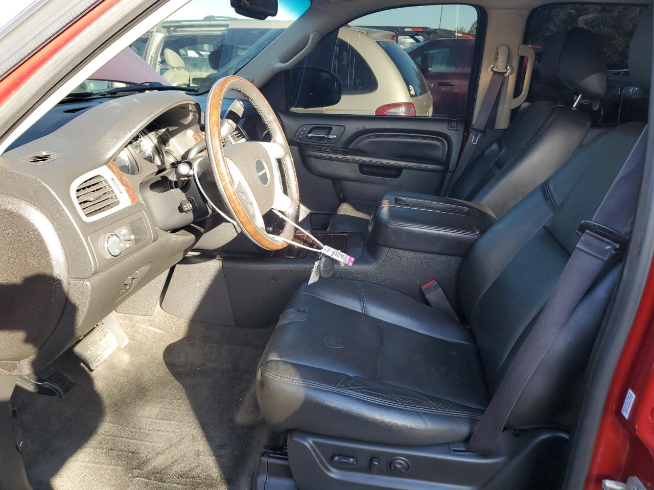 2013 GMC Yukon - Image 7