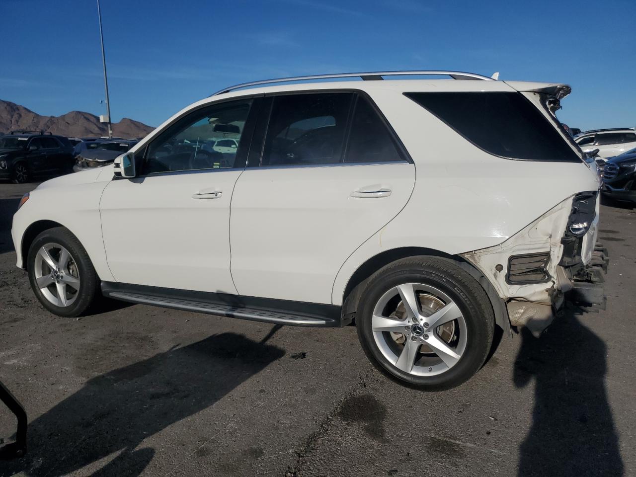 2017 Mercedes-Benz GLE - Image 2