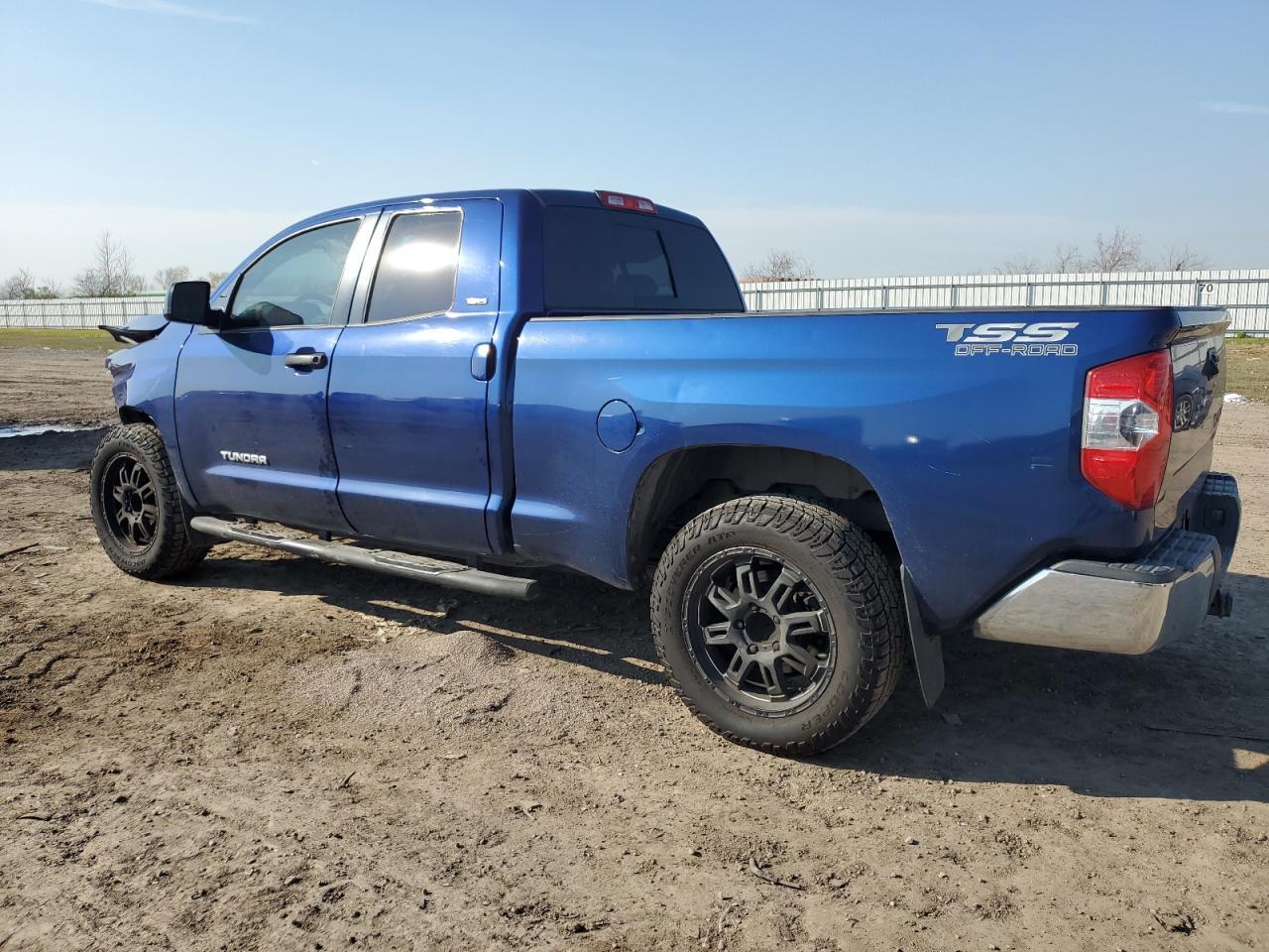 2014 Toyota Tundra - Image 2