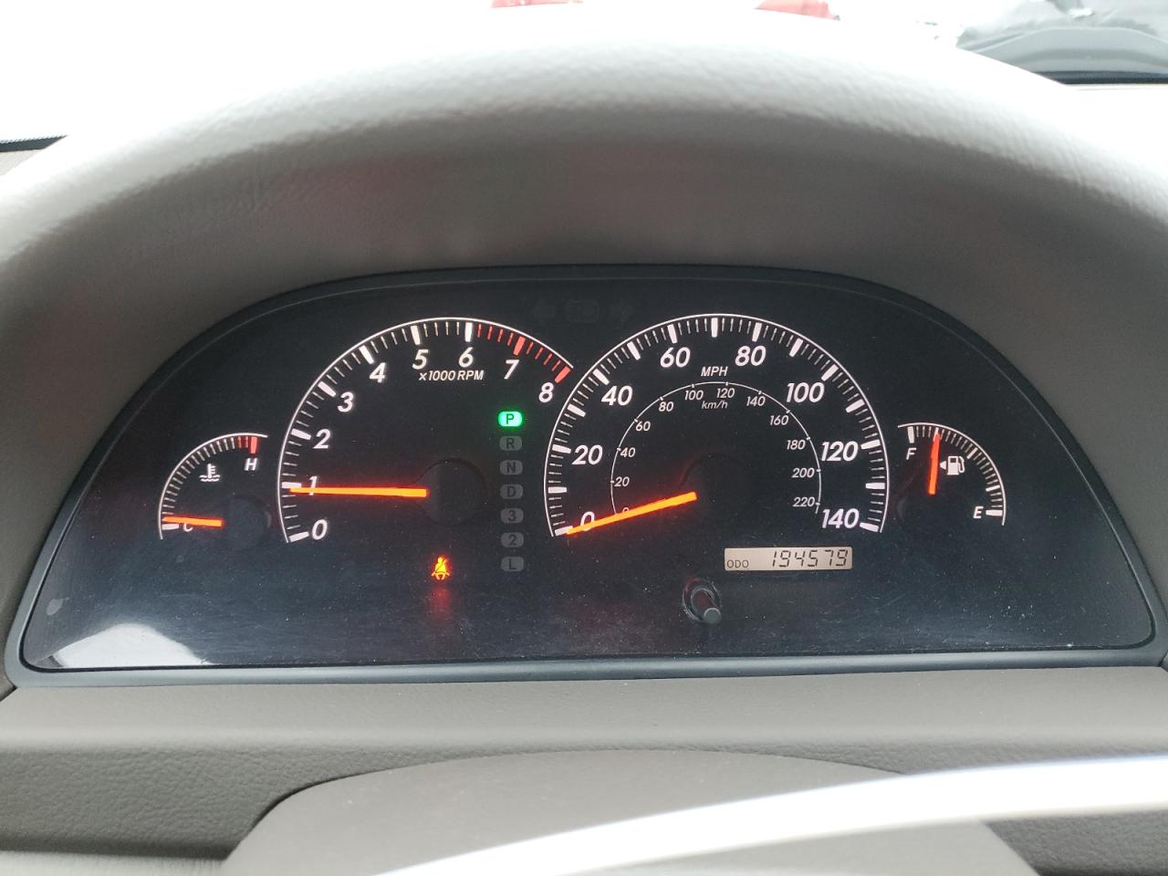 2005 Toyota Camry - Image 9