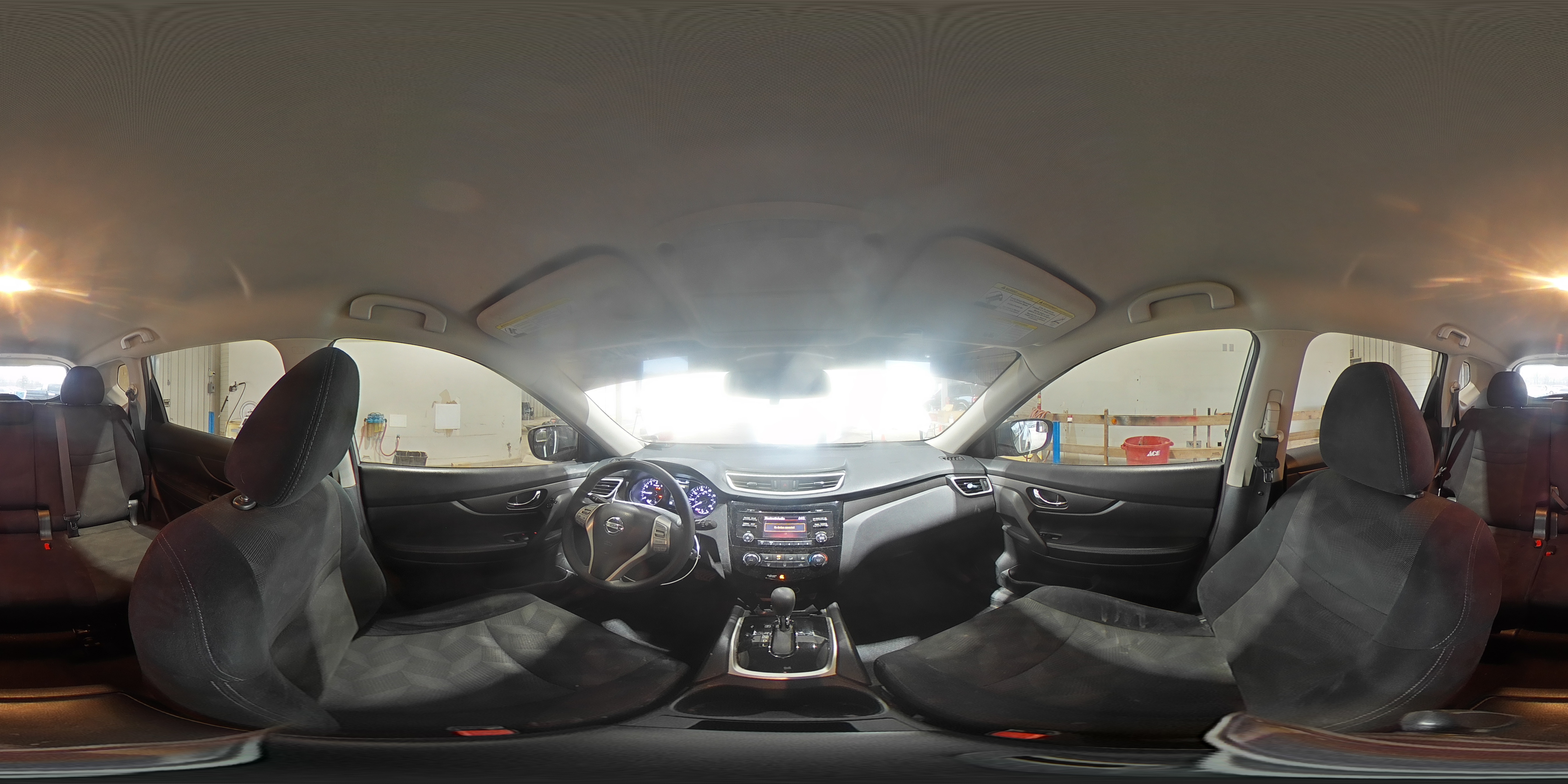 2016 Nissan Rogue - Image 16