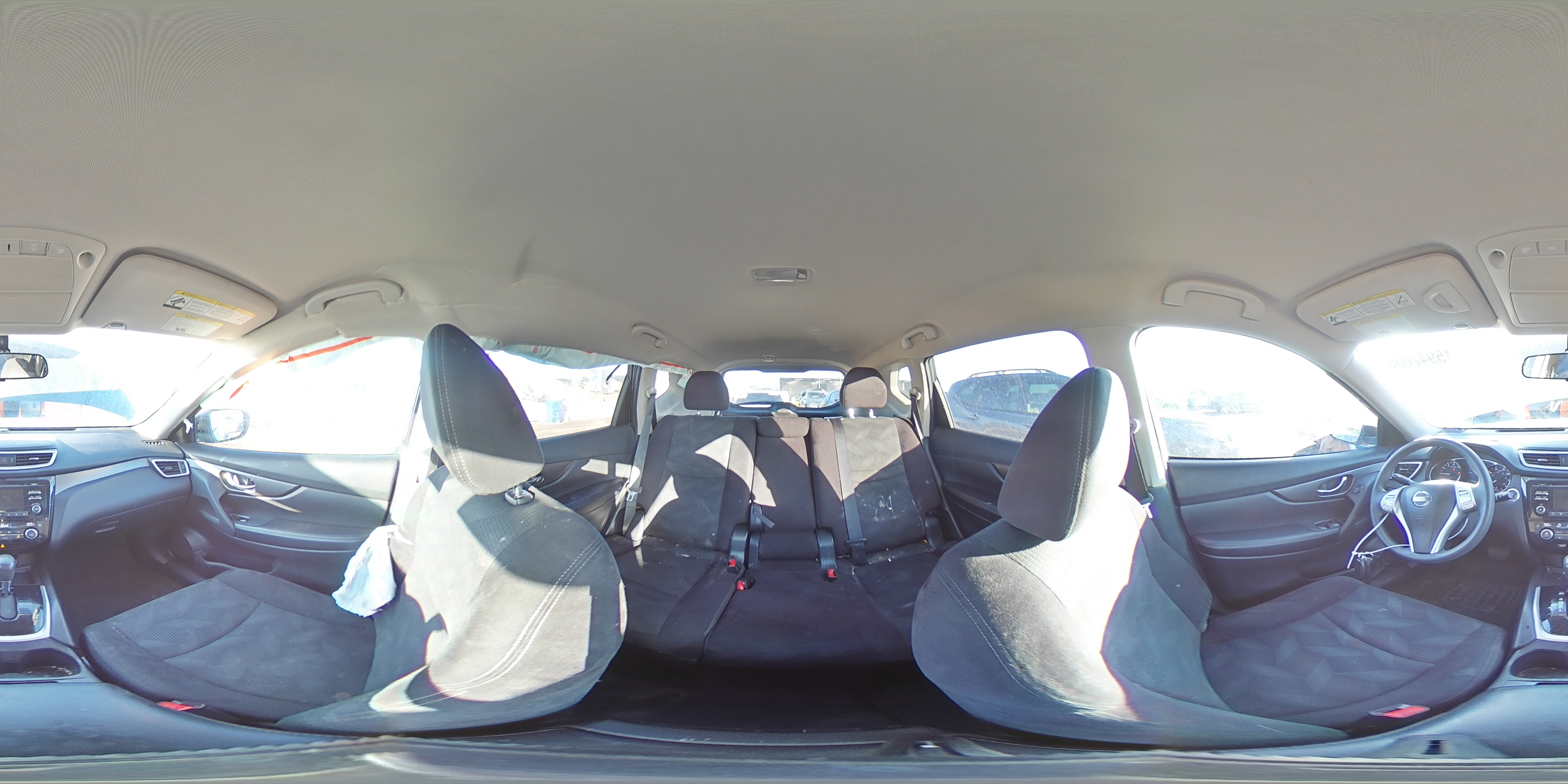 2014 Nissan Rogue - Image 14