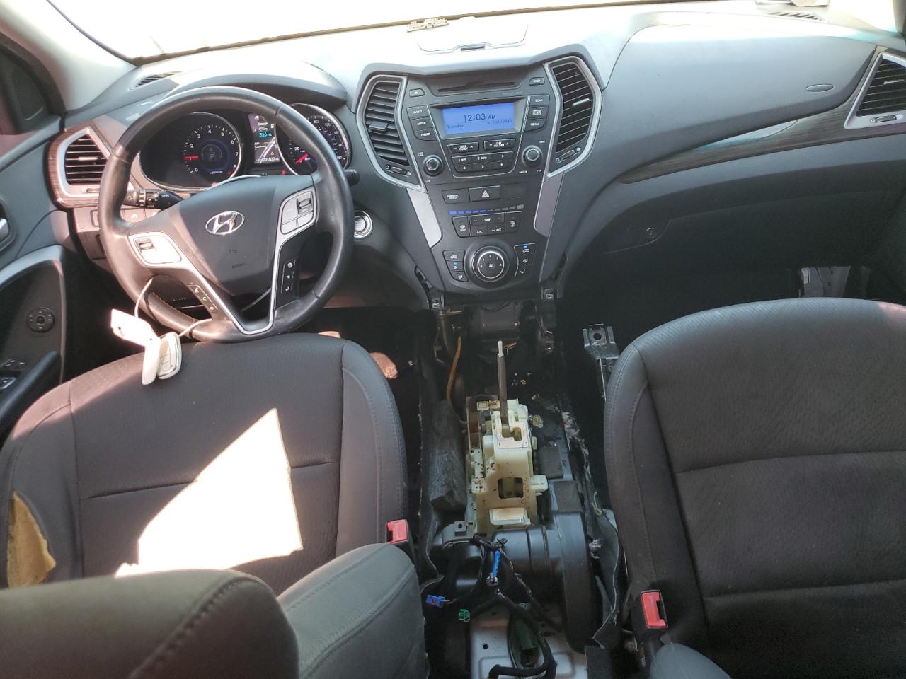 2013 Hyundai Santa Fe - Image 8