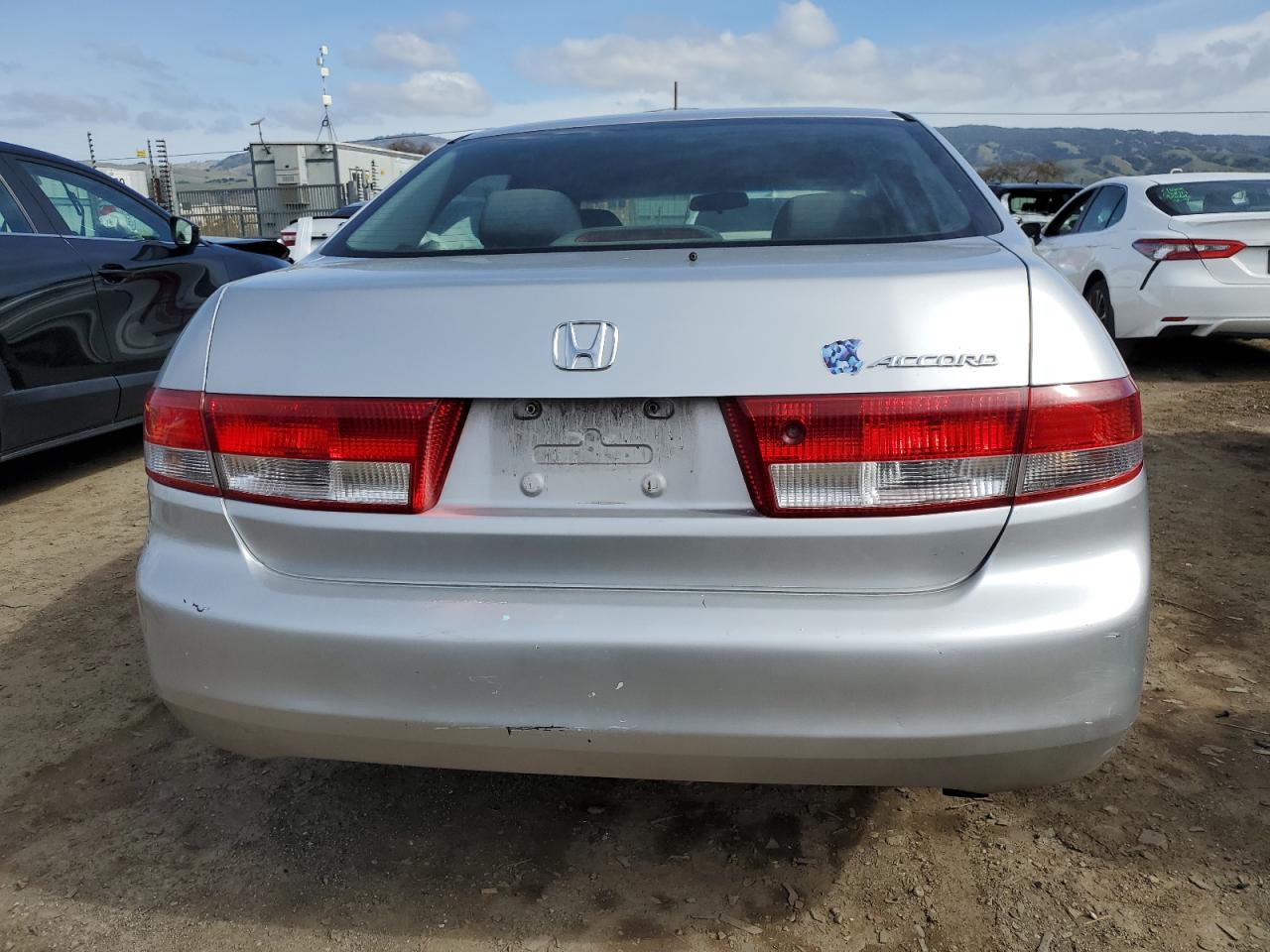 2003 Honda Accord - Image 6