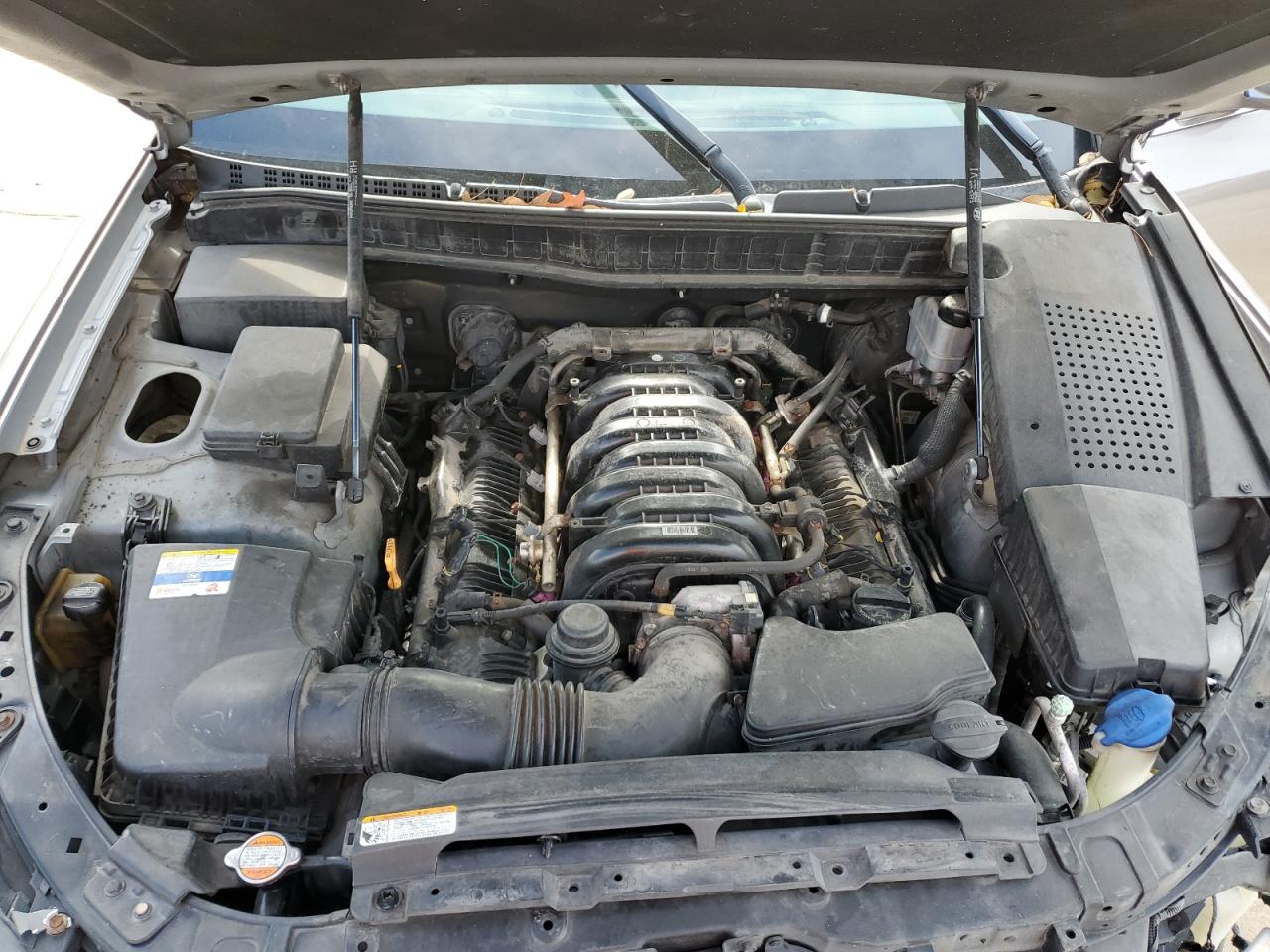 2011 Hyundai Equus - Image 12