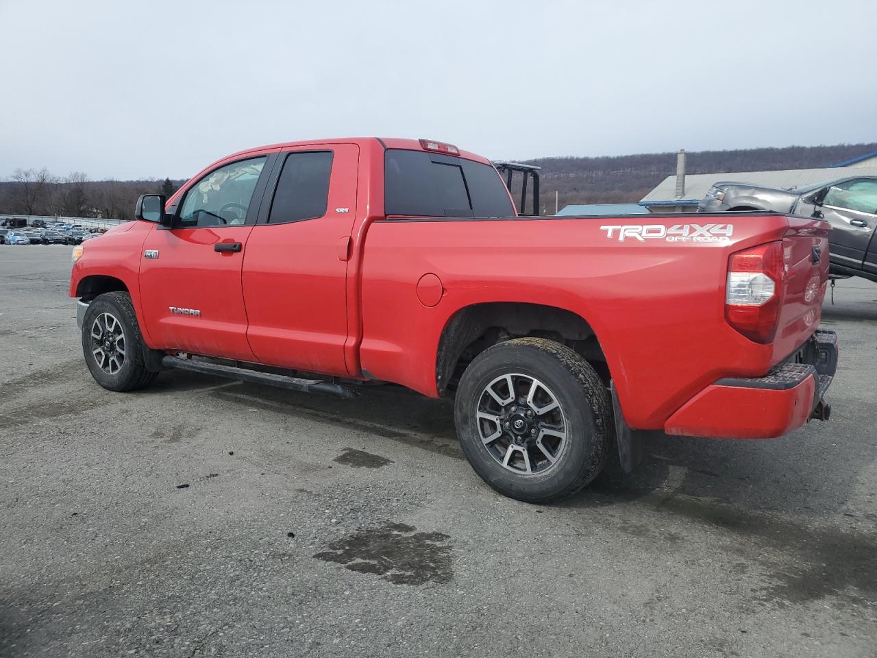 2016 Toyota Tundra - Image 2