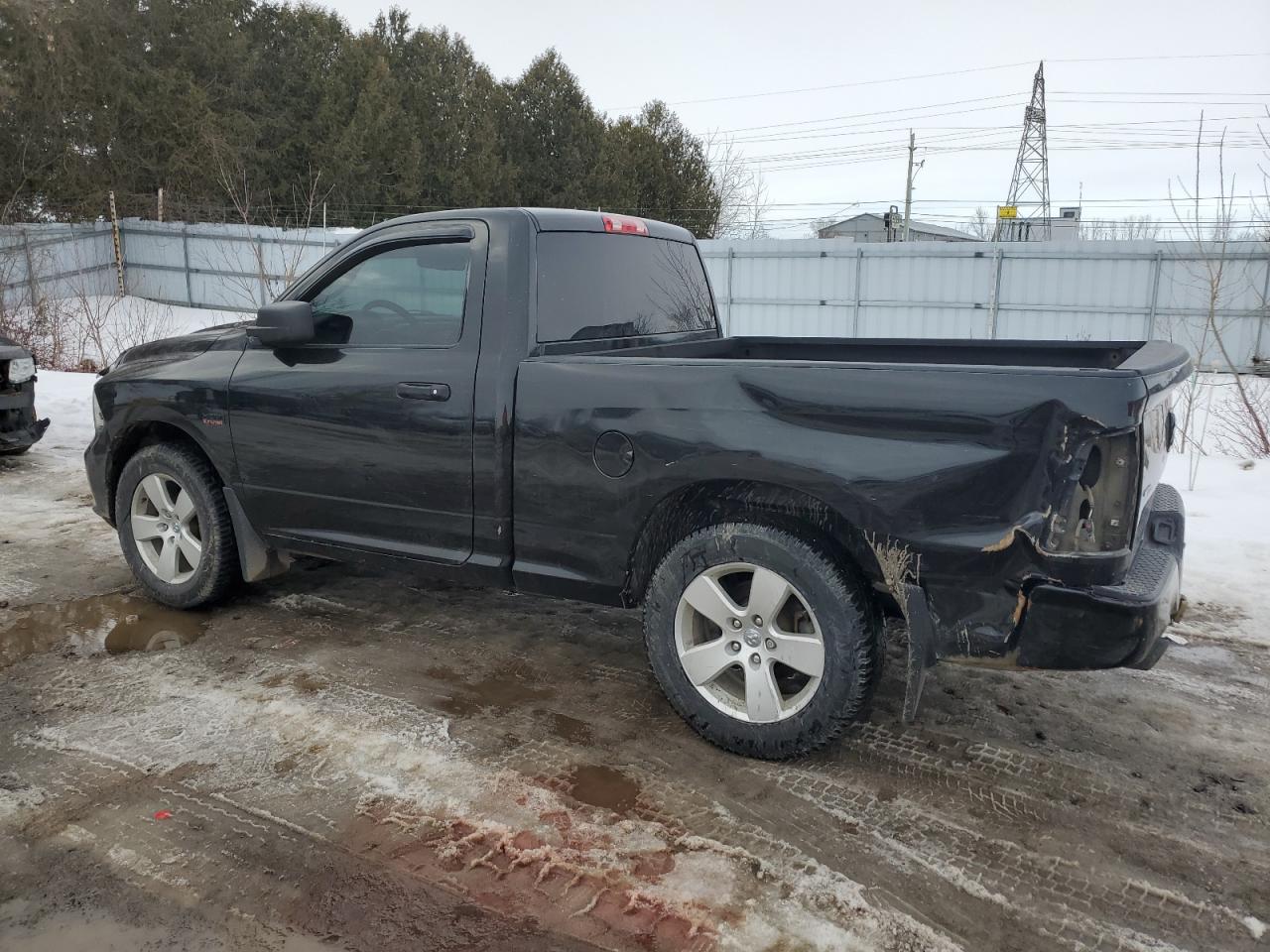 2016 RAM 1500 - Image 2