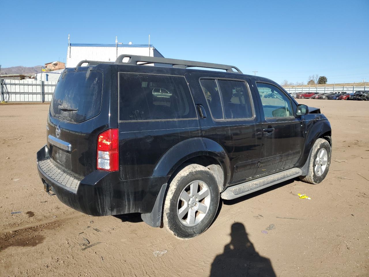 2012 Nissan Pathfinder - Image 3