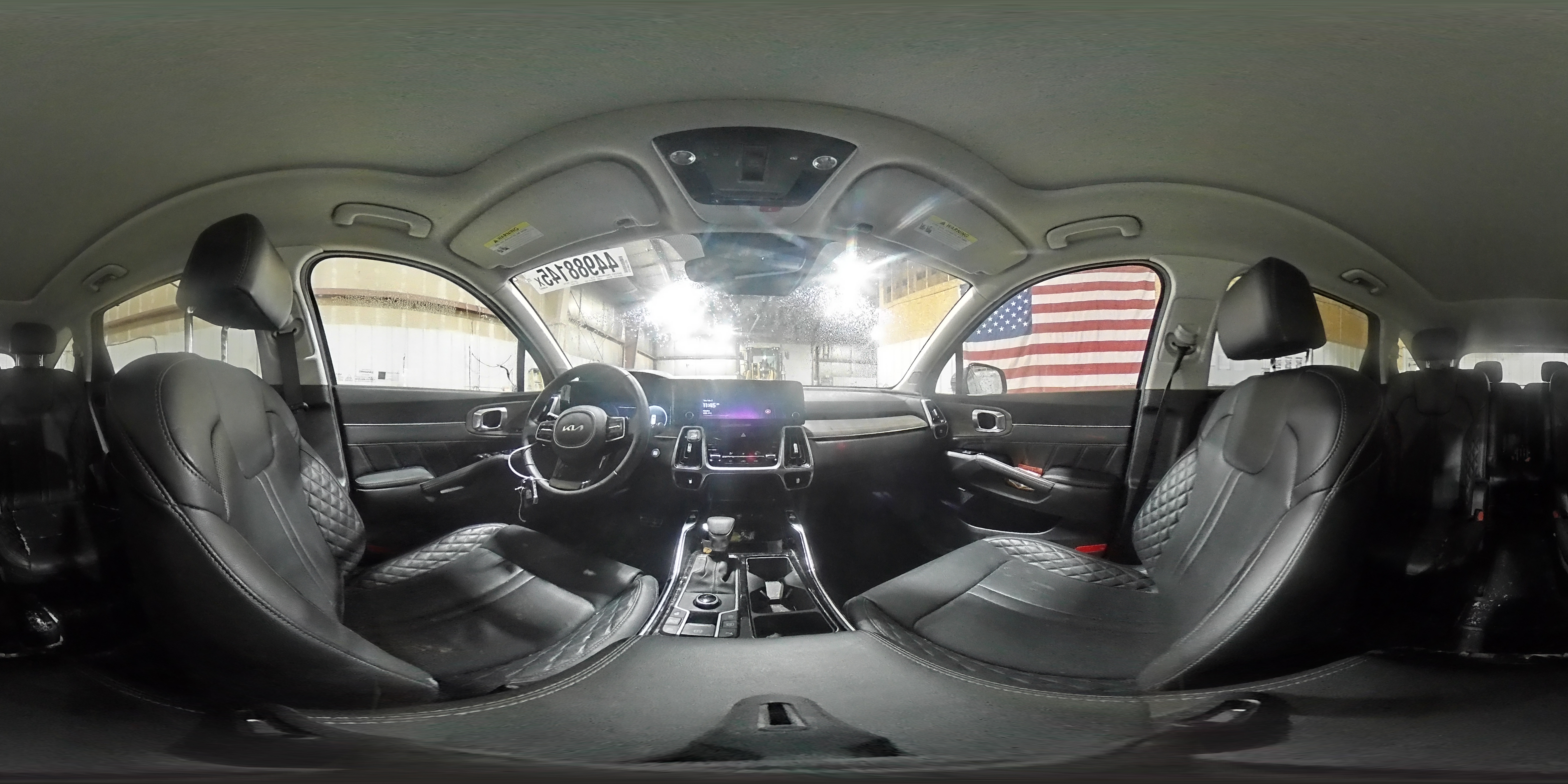 2023 Kia Sorento - Image 14