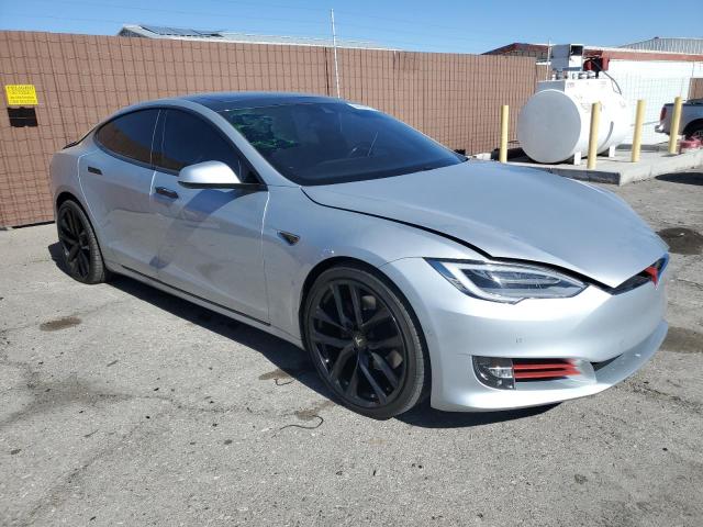 Хэтчбеки TESLA MODEL S 2016 Серебристый