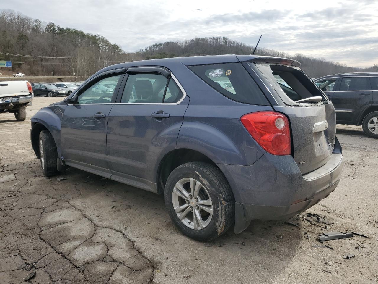 2013 Chevrolet Equinox - Image 2