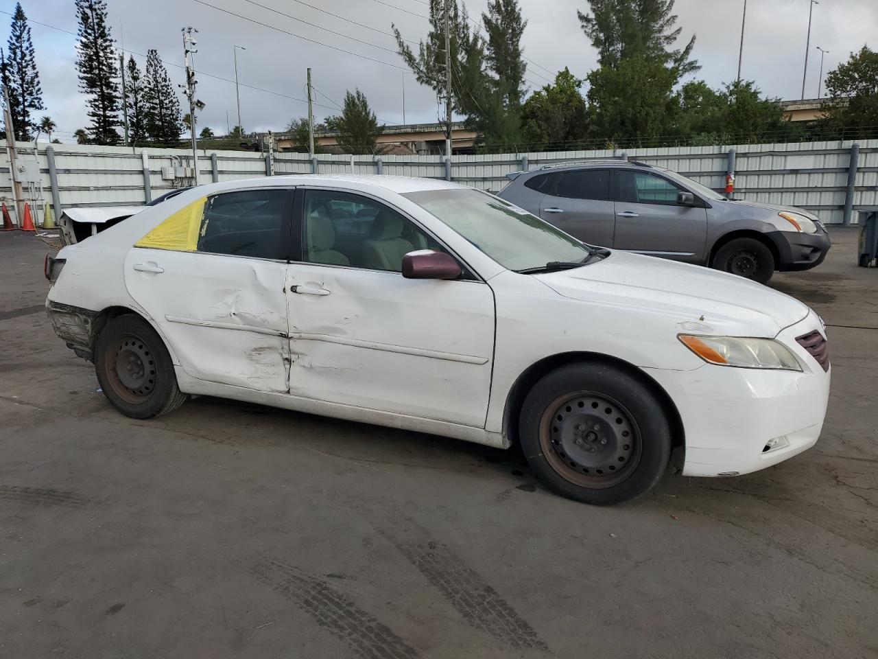 2007 Toyota Camry - Image 4