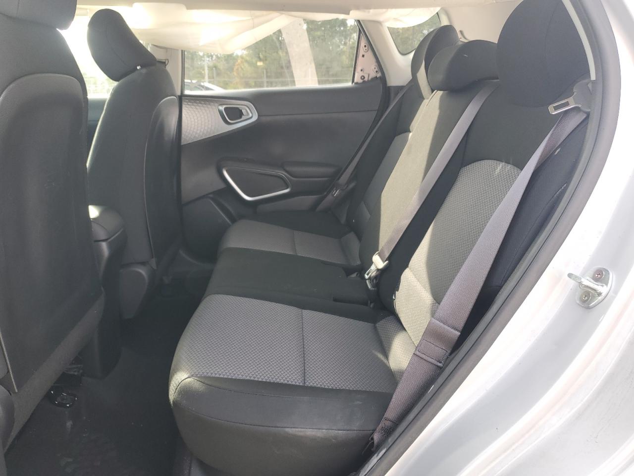 2021 Kia Soul - Image 10