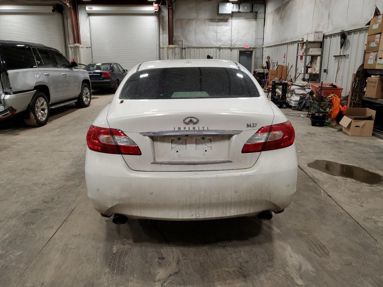 2013 Infiniti M - Image 6