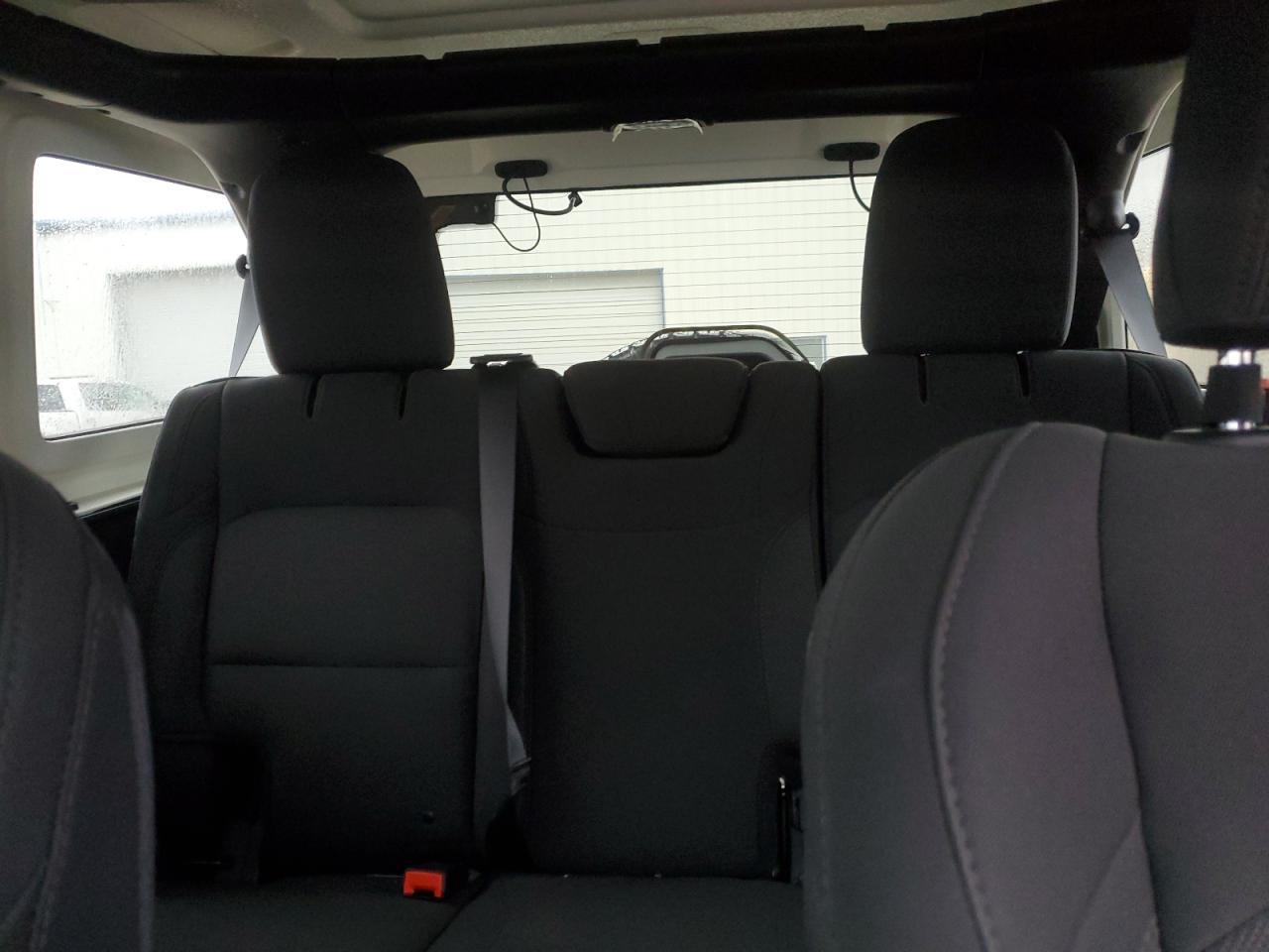 2018 Jeep Wrangler - Image 10