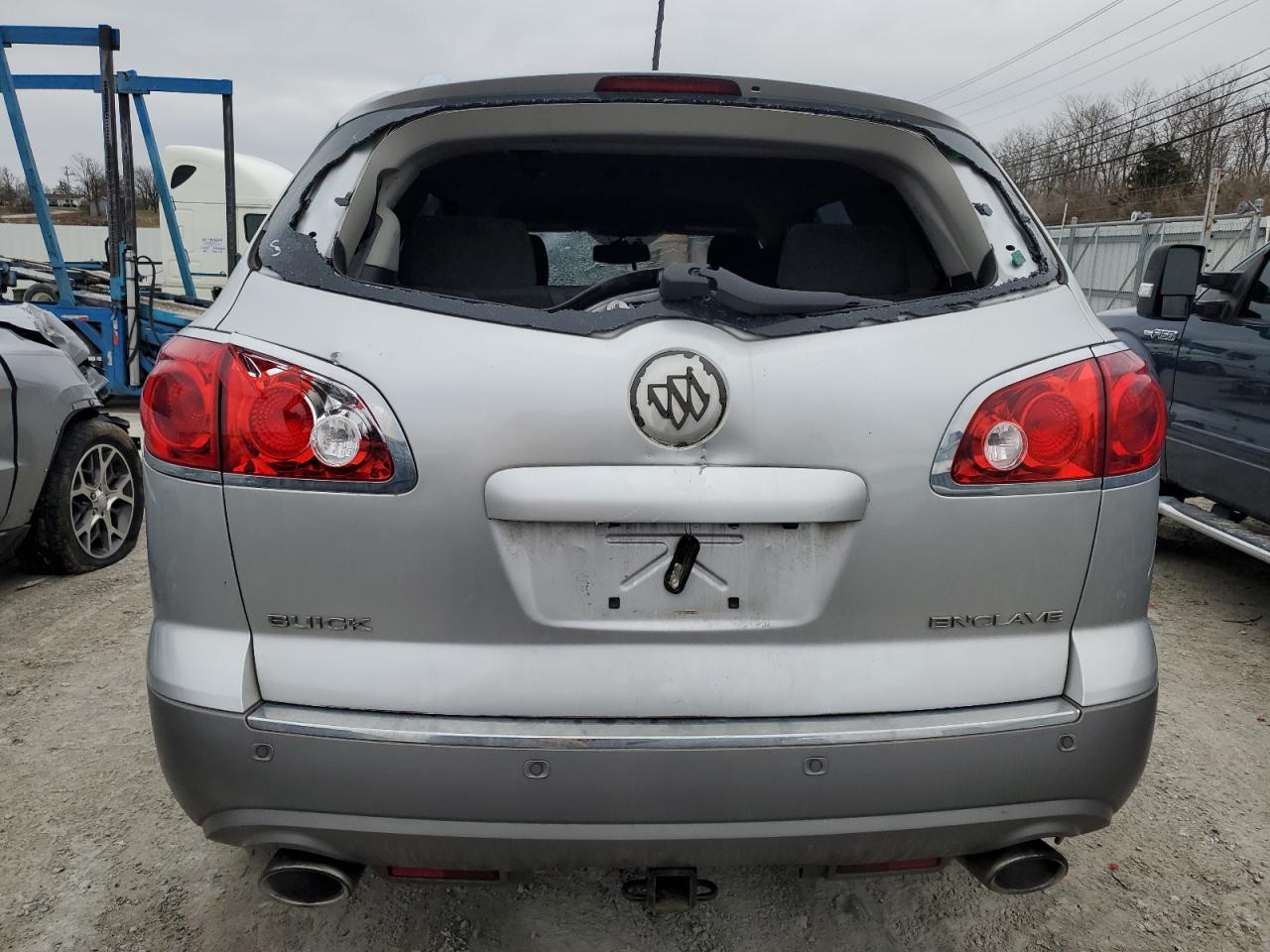 2010 Buick Enclave - Image 6