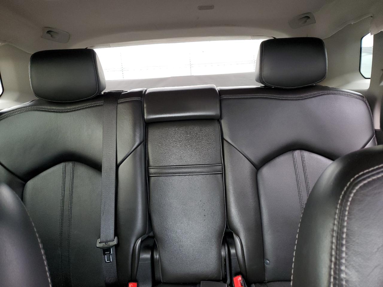 2015 Cadillac SRX - Image 10