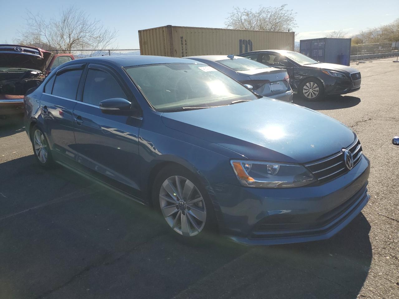 2016 Volkswagen Jetta - Image 4