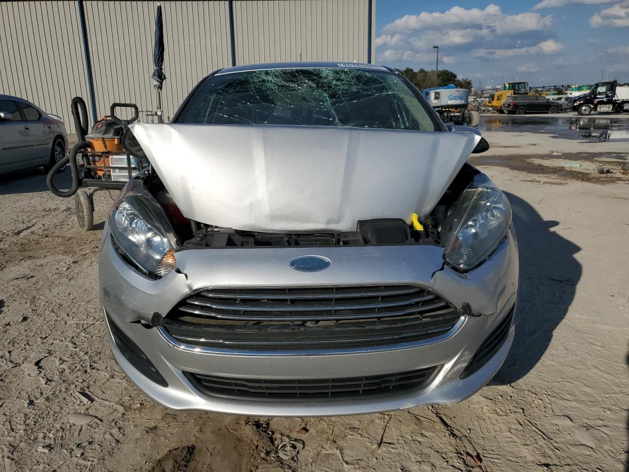 2017 Ford Fiesta - Image 5