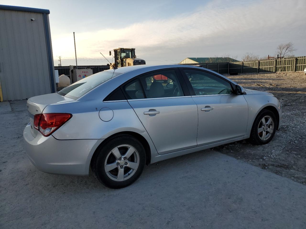 2011 Chevrolet Cruze - Image 3