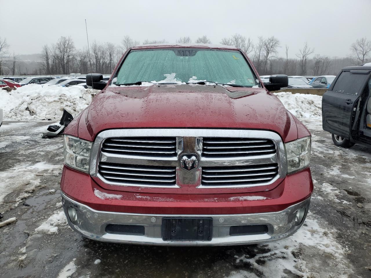 2015 RAM 1500 - Image 5