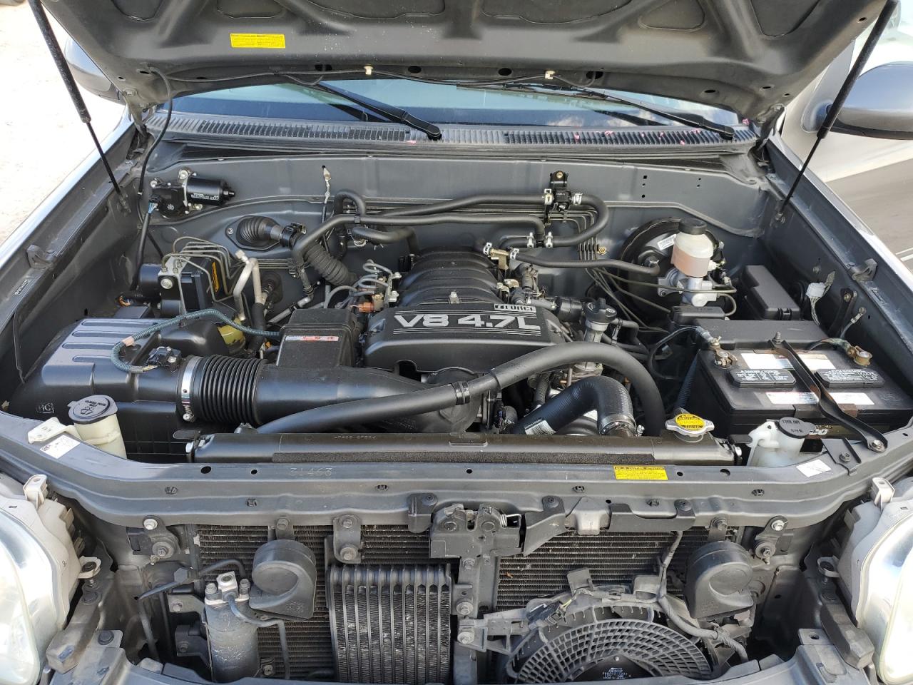 2006 Toyota Sequoia - Image 13