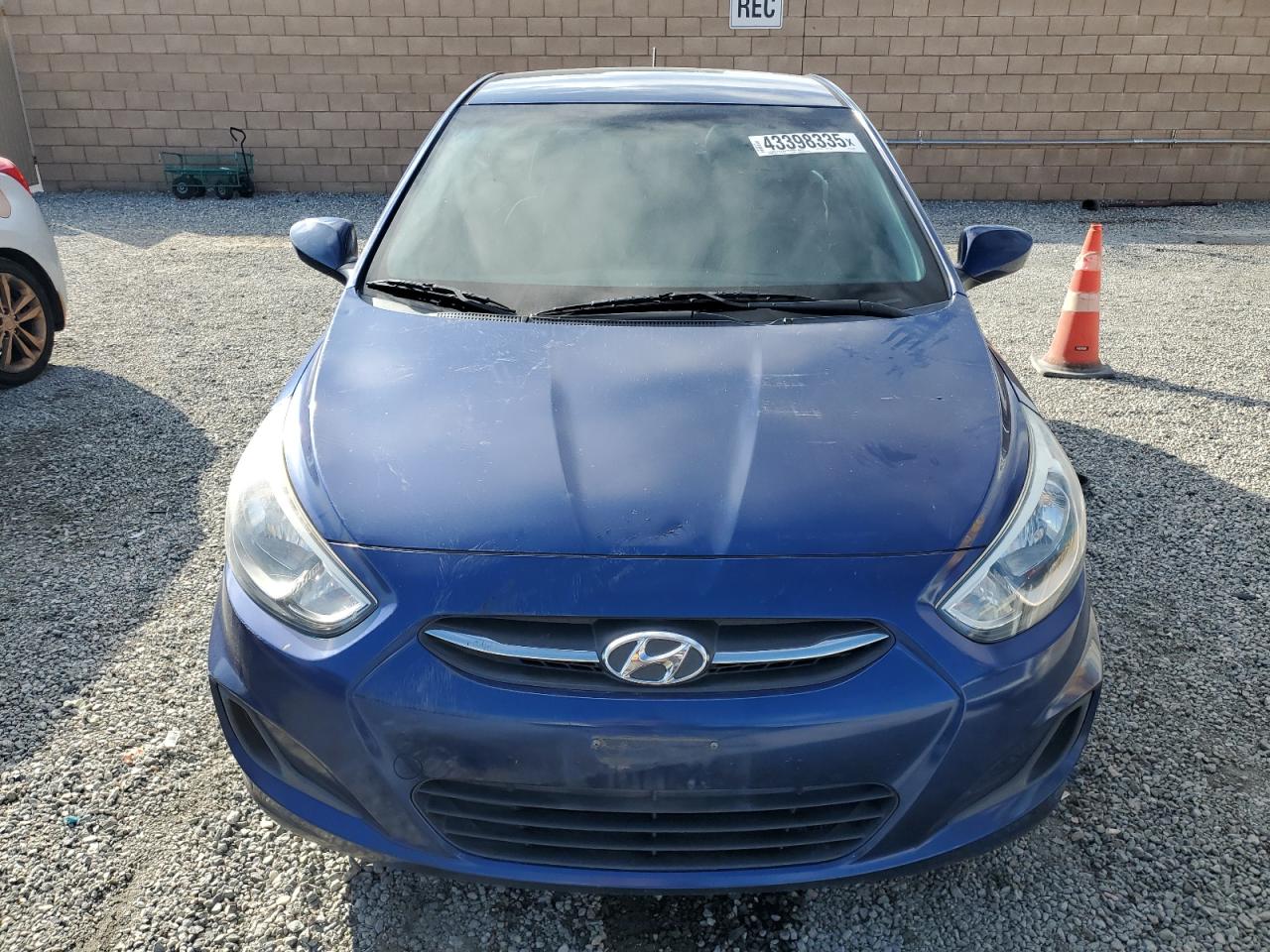 2015 Hyundai Accent - Image 5