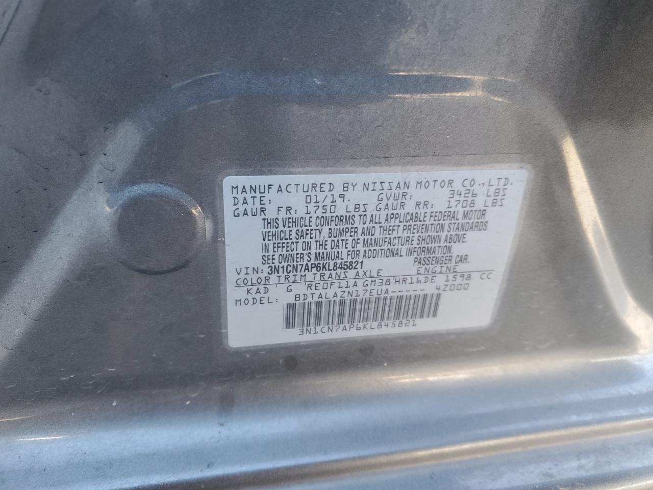 2019 Nissan Versa - Image 15