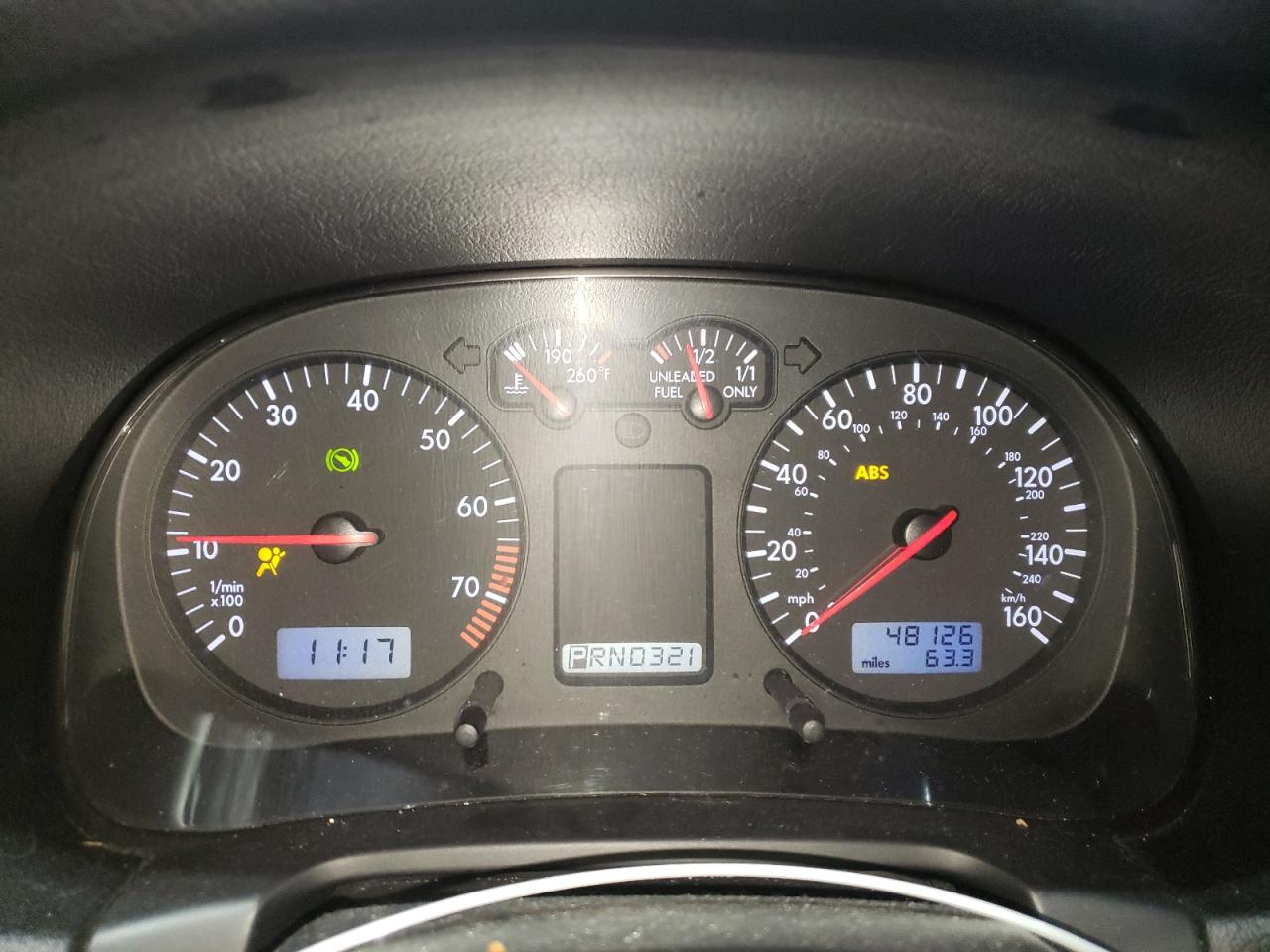 2001 Volkswagen Golf - Image 9