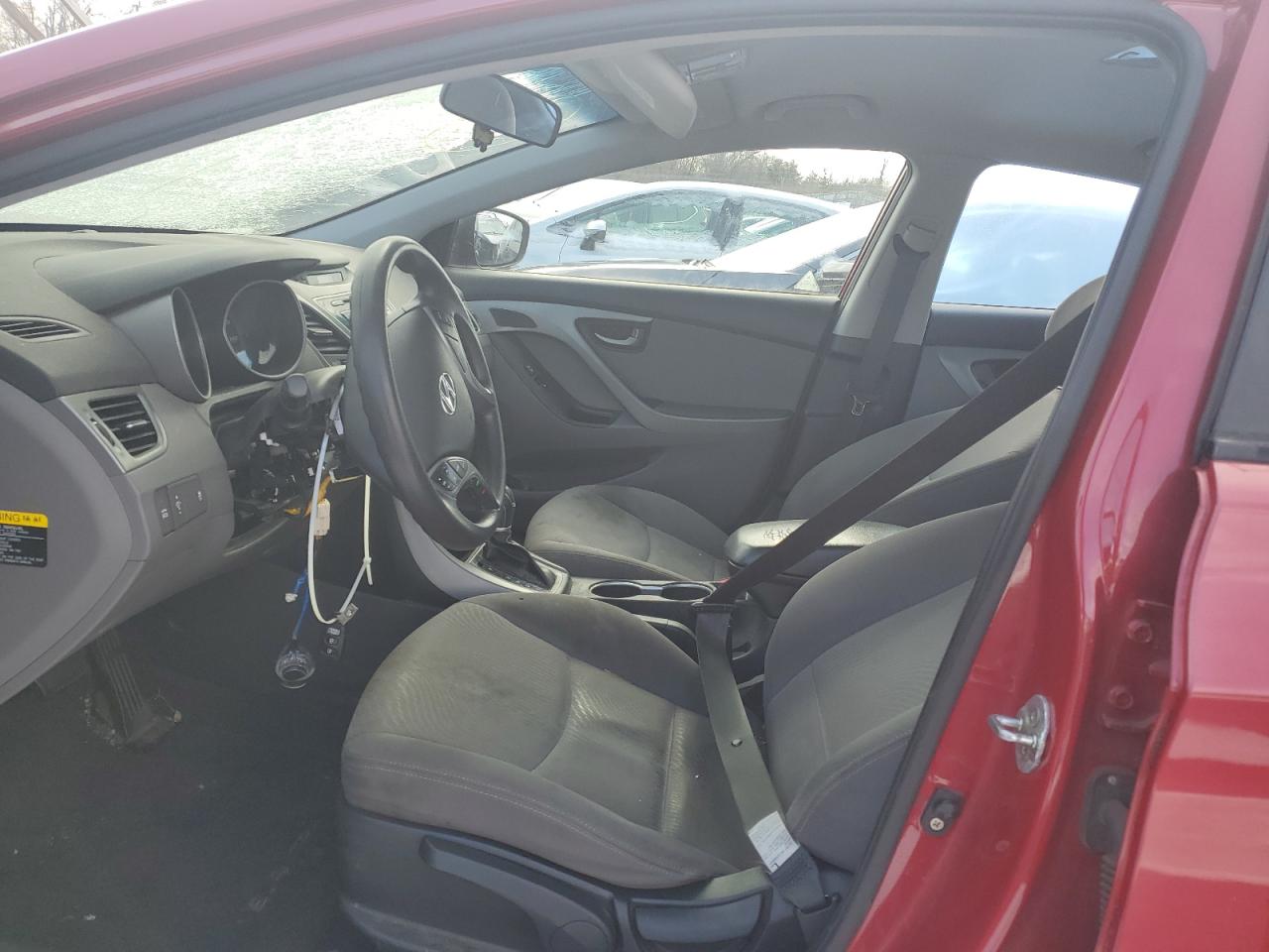 2016 Hyundai Elantra - Image 7